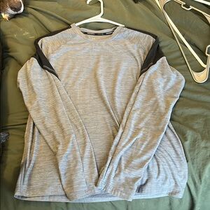 Men's Gray and Black Shirt